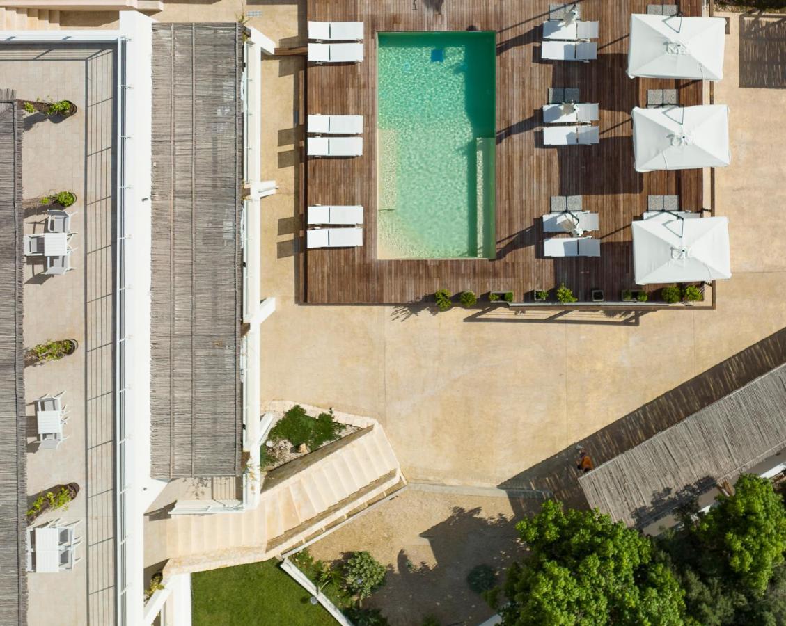 Mercury Beach Hotel SantʼAntìoco エクステリア 写真